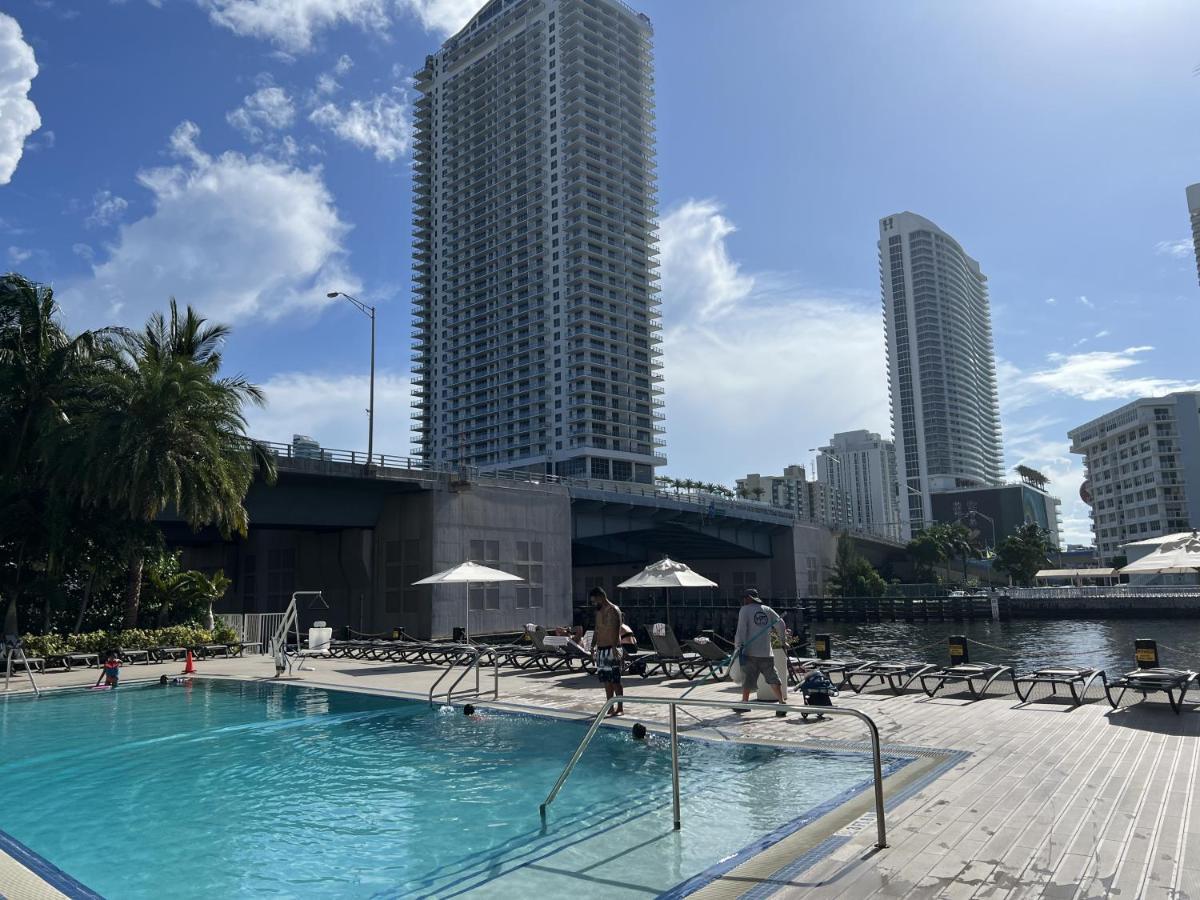 23Rd Floor Luxury & Spacious Beachwalk Resort Apartment With Amazing View Hallandale Beach Bagian luar foto