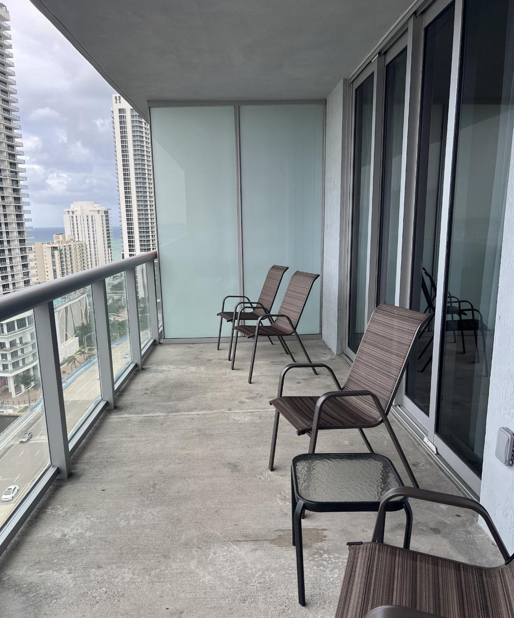 23Rd Floor Luxury & Spacious Beachwalk Resort Apartment With Amazing View Hallandale Beach Bagian luar foto