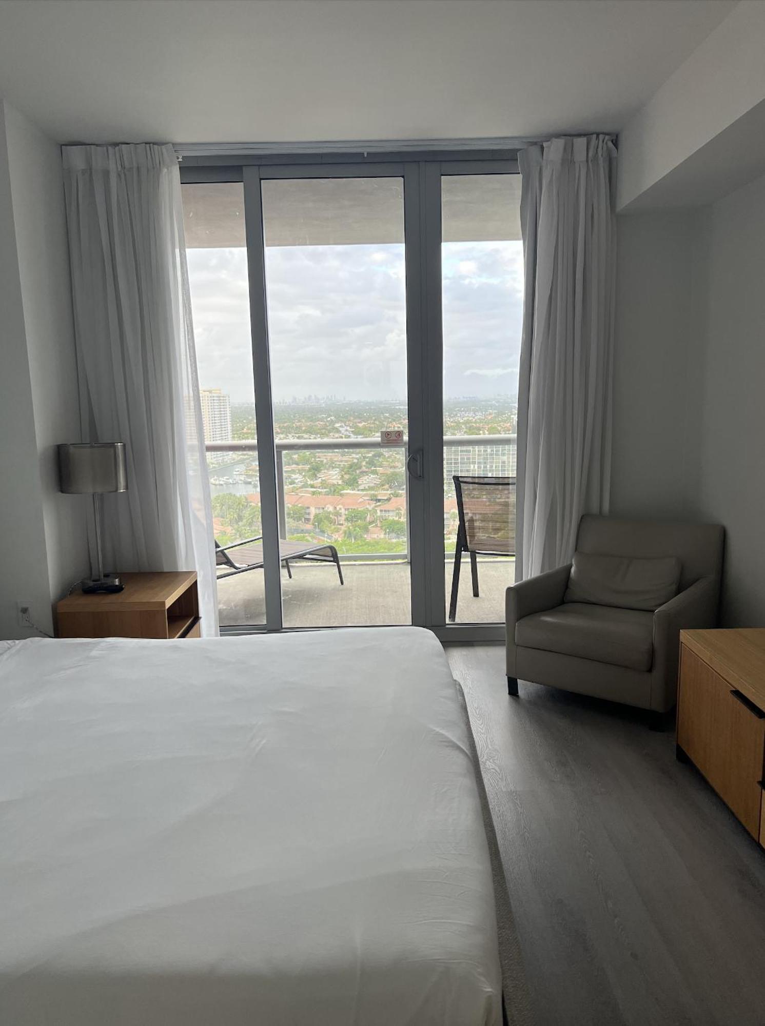 23Rd Floor Luxury & Spacious Beachwalk Resort Apartment With Amazing View Hallandale Beach Bagian luar foto
