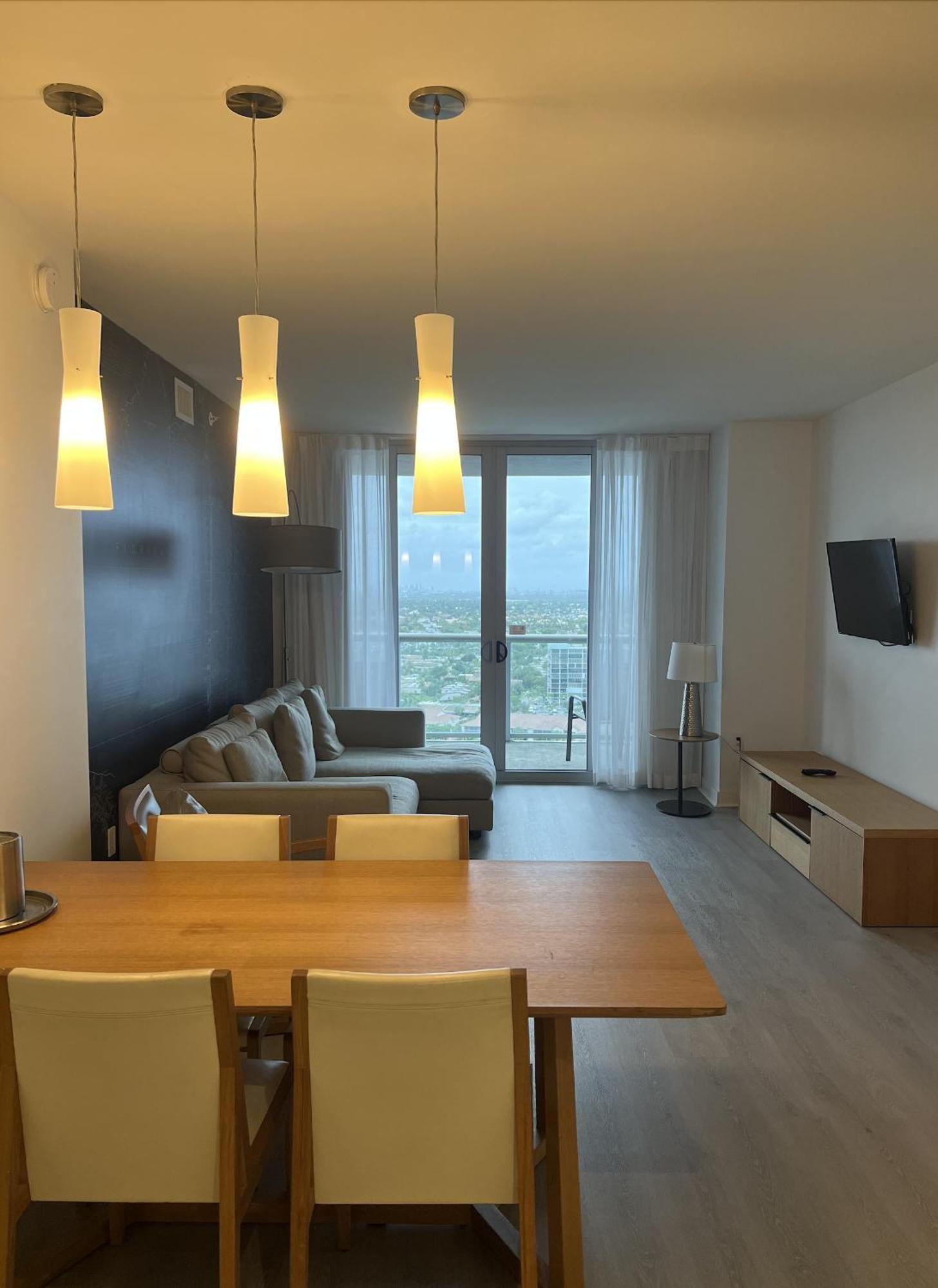 23Rd Floor Luxury & Spacious Beachwalk Resort Apartment With Amazing View Hallandale Beach Bagian luar foto