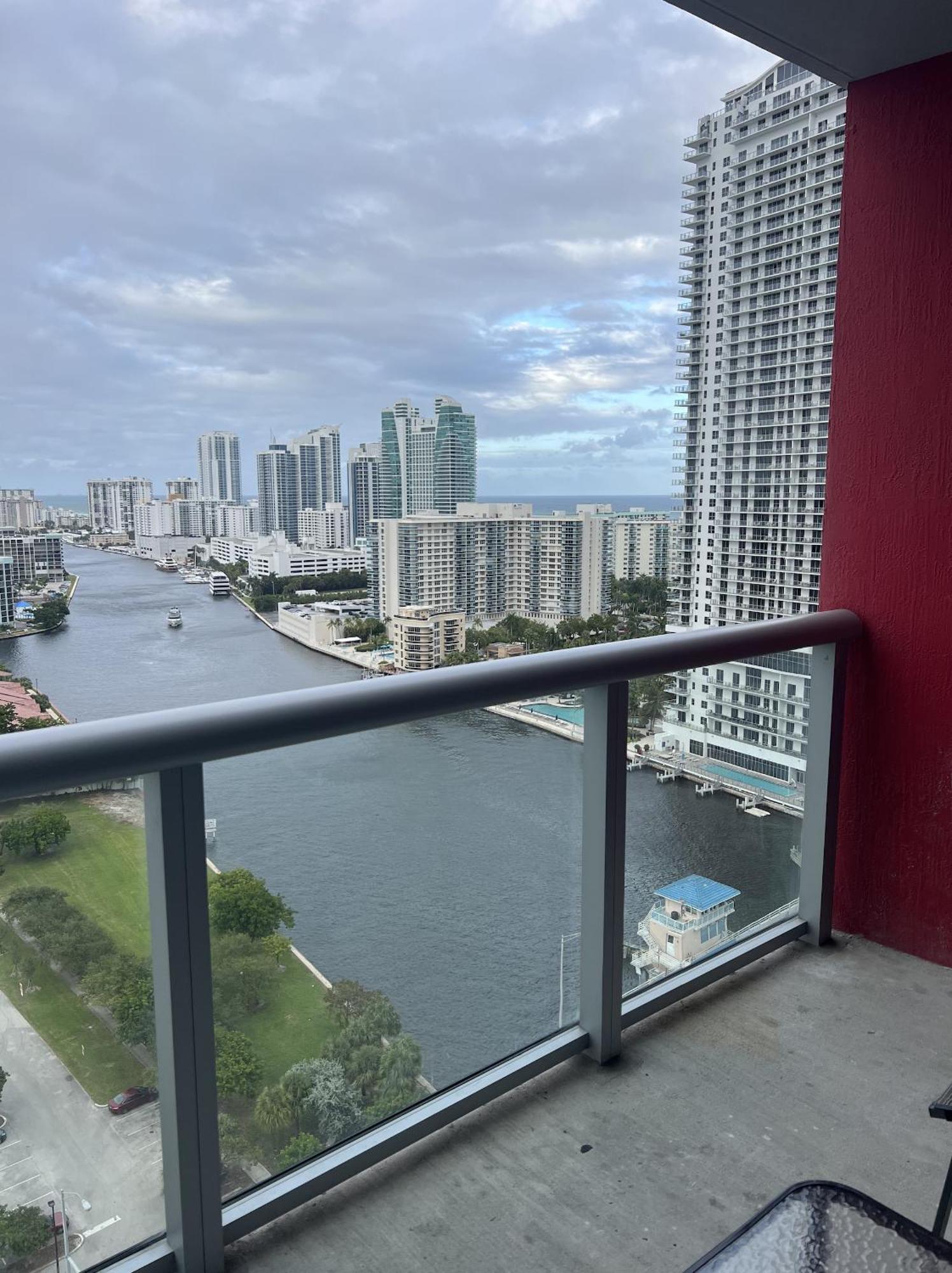 23Rd Floor Luxury & Spacious Beachwalk Resort Apartment With Amazing View Hallandale Beach Bagian luar foto