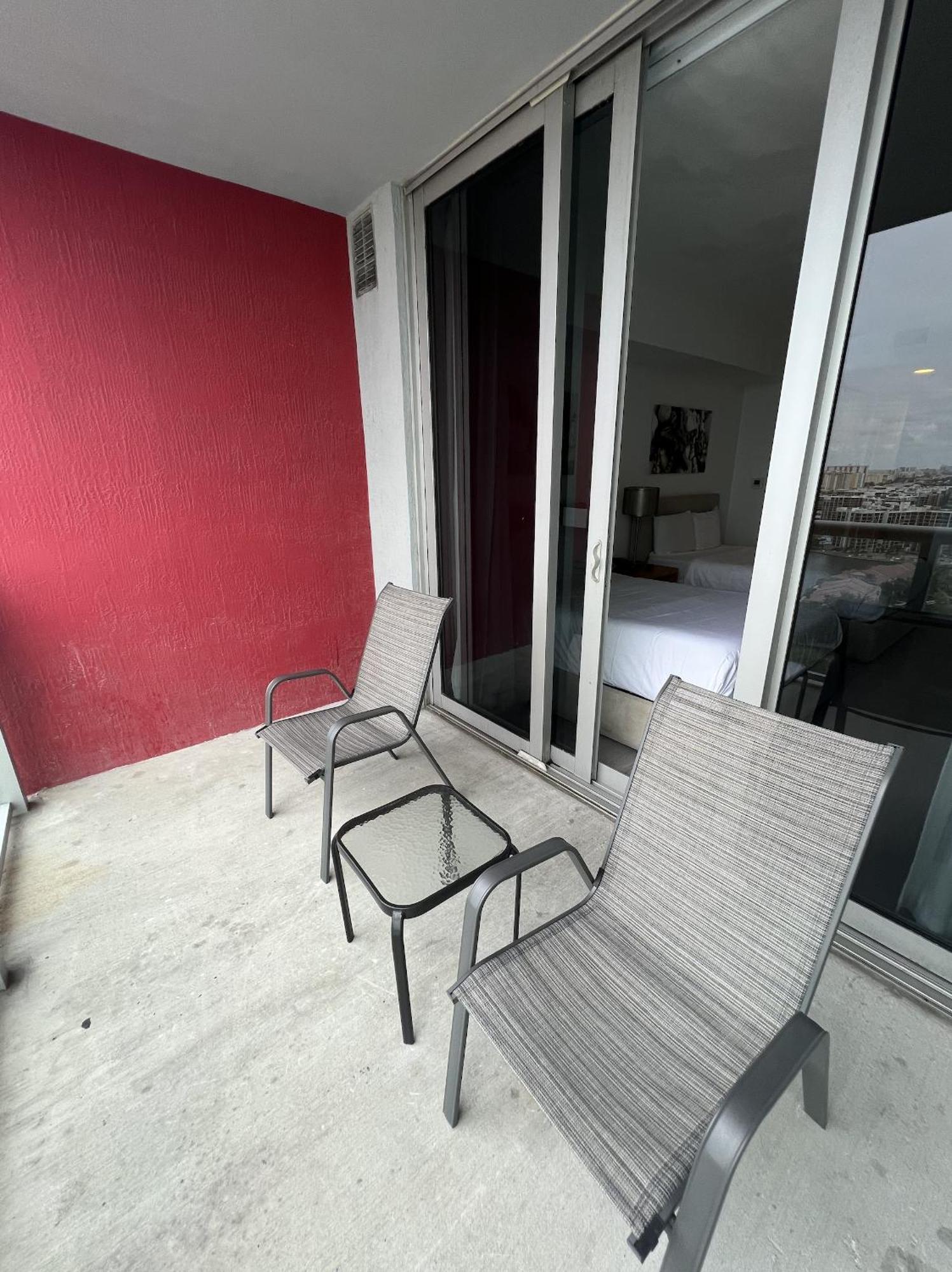 23Rd Floor Luxury & Spacious Beachwalk Resort Apartment With Amazing View Hallandale Beach Bagian luar foto