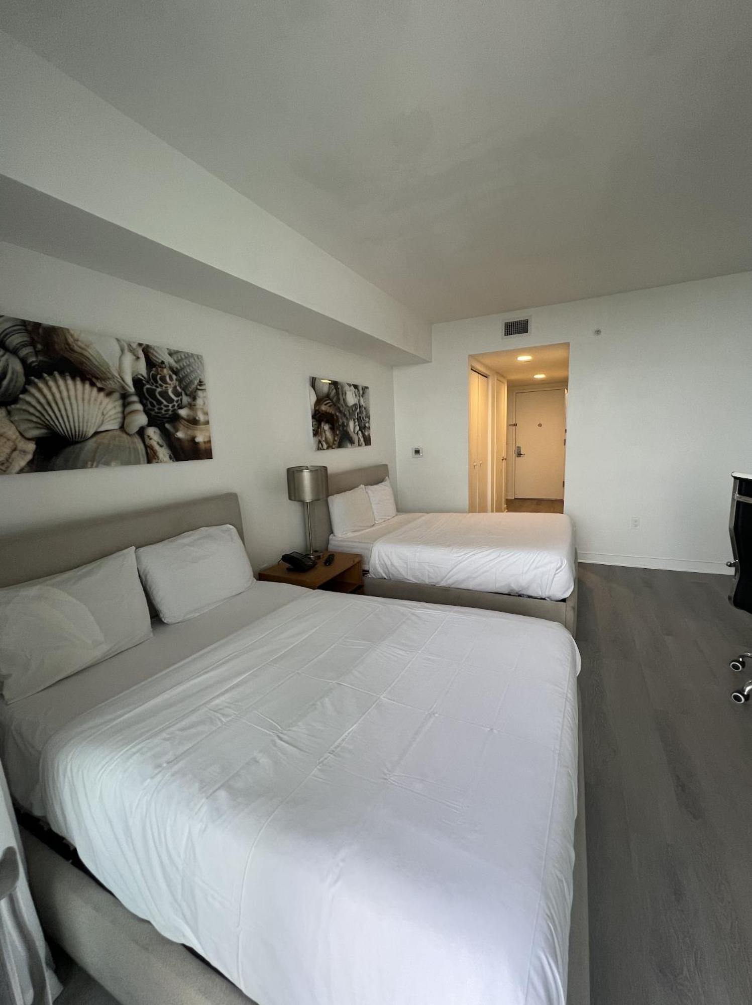 23Rd Floor Luxury & Spacious Beachwalk Resort Apartment With Amazing View Hallandale Beach Bagian luar foto